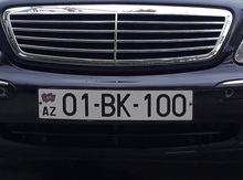 Avtomobil qeydiyyat nişanı - 01-BK-100