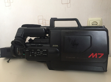 Videokamera "Panasonıc M7"