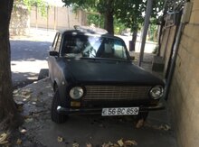 LADA (VAZ) 21011, 1976 il
