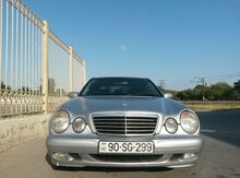 Mercedes E 220, 2000 il