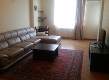 2-otaqlı yeni tikili kirayə verilir, Yasamal r., 100 m²