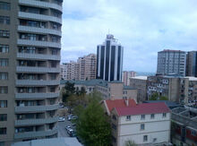 5-otaqlı mənzil,E.Akademiyası m/s., 134 m²