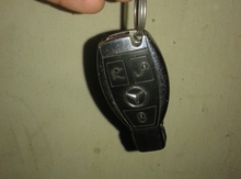 "Mercedes" açarı