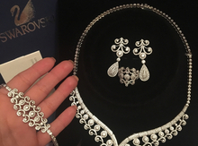 "Swarovski" dəsti