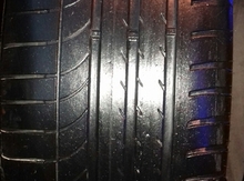 Şin 245/40R19