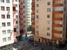 2-otaqlı yeni tikili, Neftçilər m., 70 m²