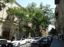 2-комн. квартира, м. Сахиль, 75.0 м²