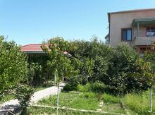 Bağ evi, Novxanı qəs.