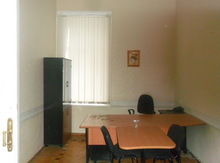 Ofis icarəyə verilir, Xəqani küç.
