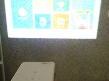 Proyektor "Coolux"