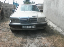 Mercedes 190, 1990 il