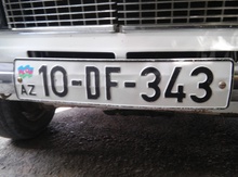 Avtomobil qeydiyyat nişani - 10-DF-343