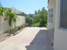 Villa kirayə verilir, Nabran qəs.