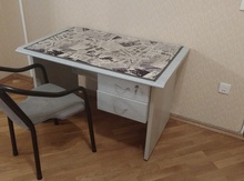 Стол со стулом