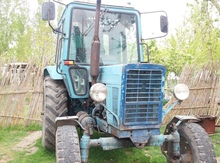 Traktor "Belarus", 1980 il