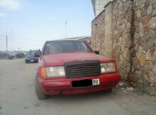 Mercedes E 220, 1987 il
