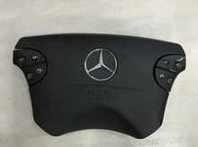 "Mercedes Benz" airbag