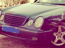 "Mercedes" barmağlığı