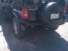 Jeep Cherokee, 2003 il