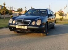 Mercedes E 220, 2000 il