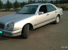 Mercedes E 240, 1998 il