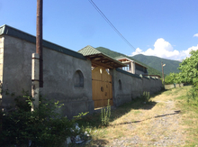 Villa, Qax r.