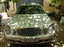 Mercedes E 220, 2002 il
