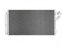 "Kia Sportage" kondisioner radiatoru