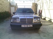 Mercedes E 220, 1992 il