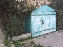 Qaraj, Neftçilər m.