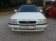 Opel Astra, 1996 il