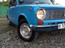 LADA (VAZ) 21011, 1978 il