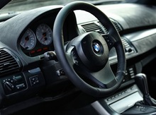 "BMW" sükanı