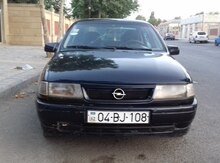 Opel Vectra, 1992 il