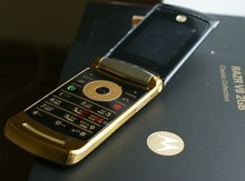 Motorola V8 Gold