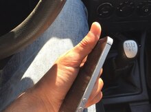 Apple iPhone 5S