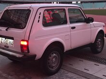 LADA (VAZ) Niva, 2015 il