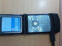 Motorola V3