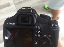 Fotoaparat "Canon 1100D"