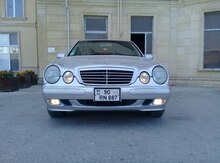 Mercedes E 240, 2000 il
