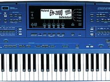 Sintezator "Roland em2000"