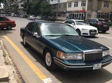 Lincoln Towncar, 1992 год