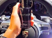 "Dior Sauvage" ətri