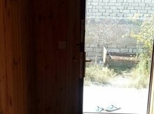 Ramana qəs , şüşə şəhərciyi