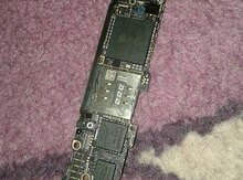 "Apple iPhone 5" platası