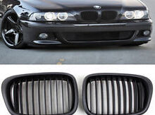 "BMW E39" radiator barmaqlığı