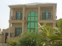 Bağ evi, Novxanı qəs.