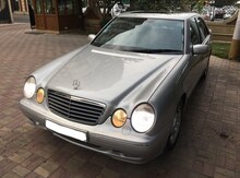 Mercedes E 240, 2000 il
