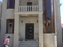Villa, Babək pr.