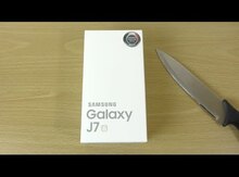 Samsung Galaxy J7 (2016) Gold